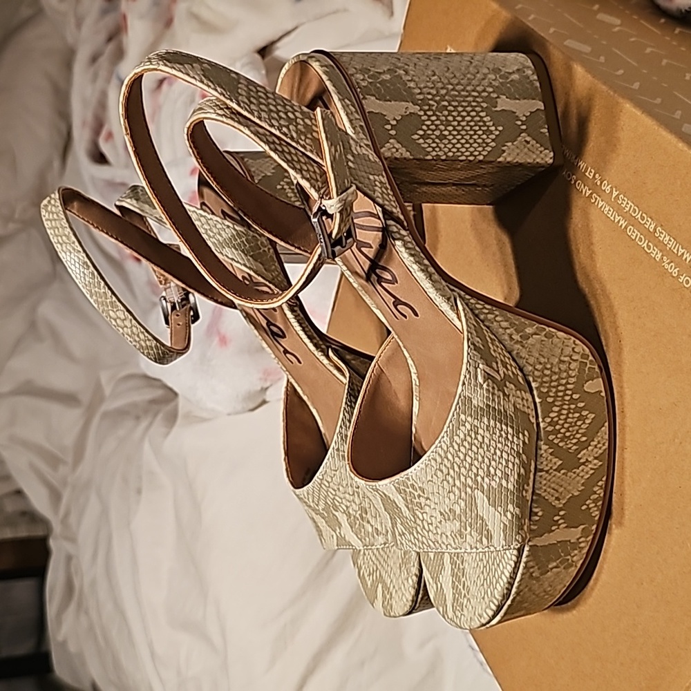 Zodiac Priya block heels NWBT